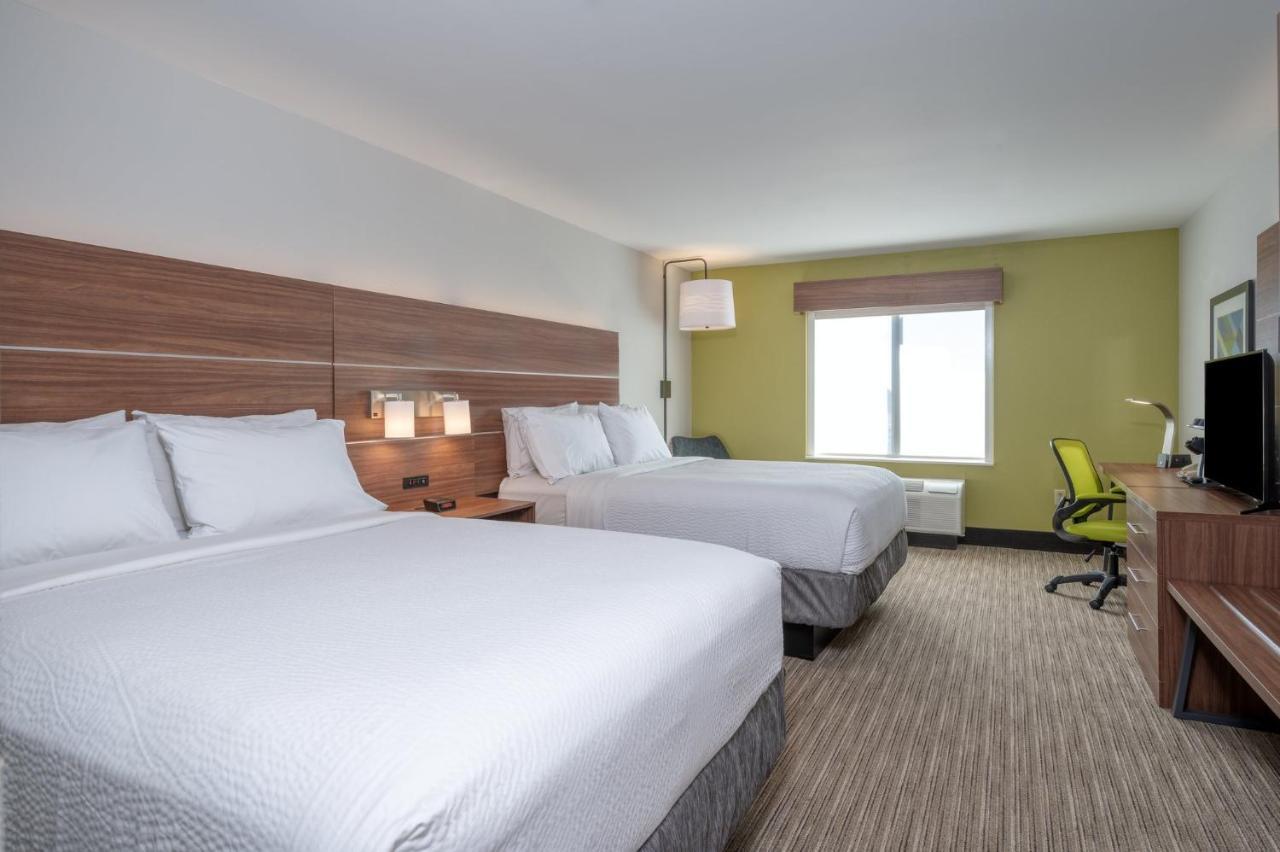 Holiday Inn Express Hotel & Suites Thornburg-S. Fredericksburg By Ihg מראה חיצוני תמונה